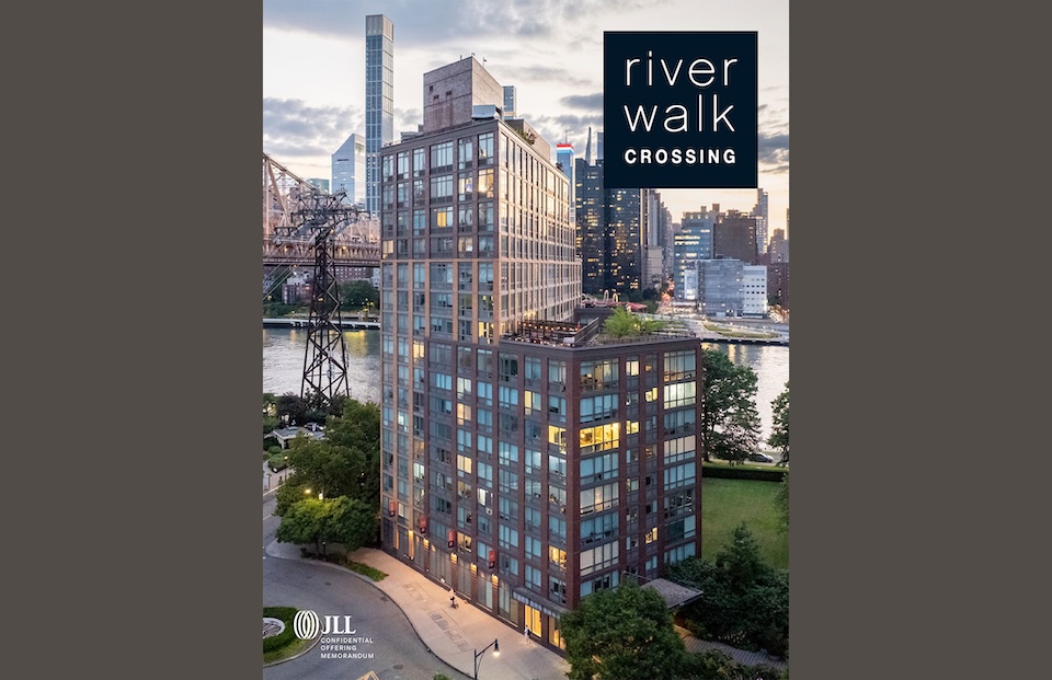 Riverwalk Crossing offering memorandum: cover